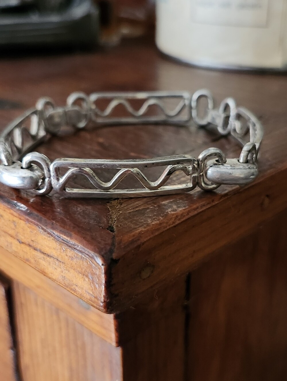 Silver Tone Zig Zag  Link Bracelet - Silver